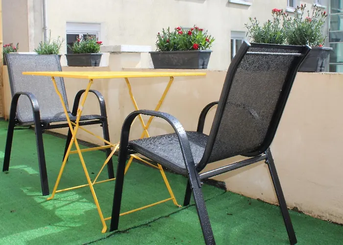 Le Village Du Parc Hotel Aigre